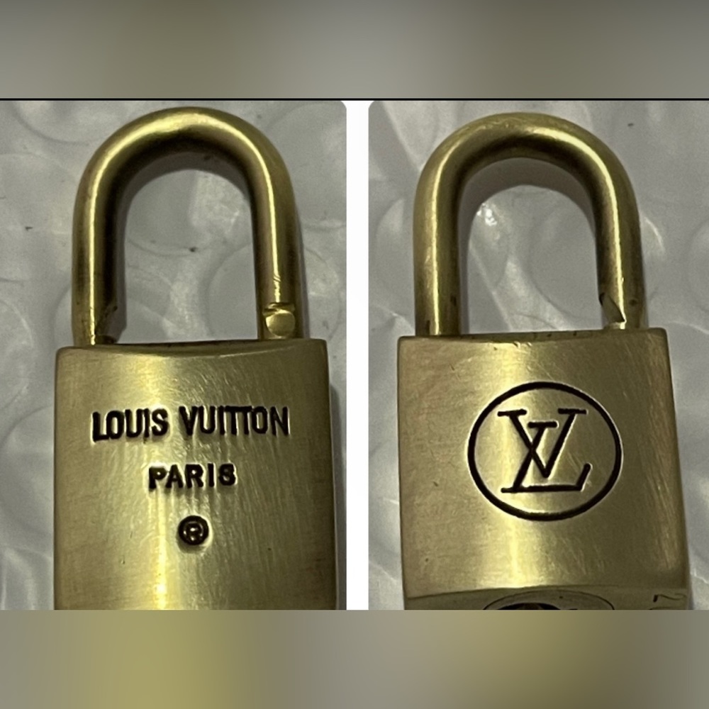 RARE LV LOCK 200’s no key Louis Vuitton
